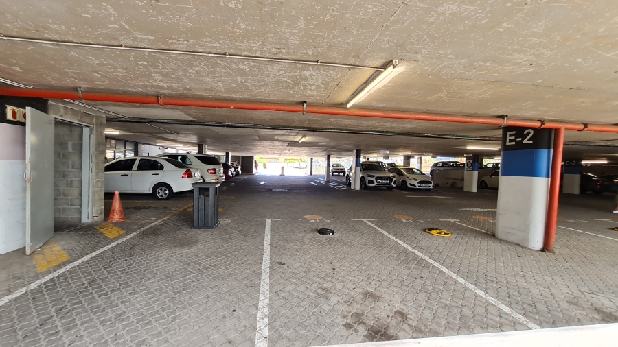 To Let commercial Property for Rent in Salt River Western Cape